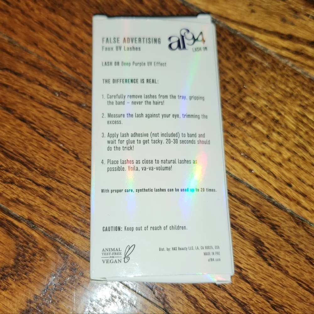 AF94 Faux UV Lashes in Deep Purple - Picture 2 of 2